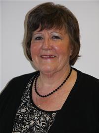 Profile image for Councillor Rozanne Duncan
