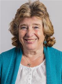 Profile image for Councillor Lynda Piper
